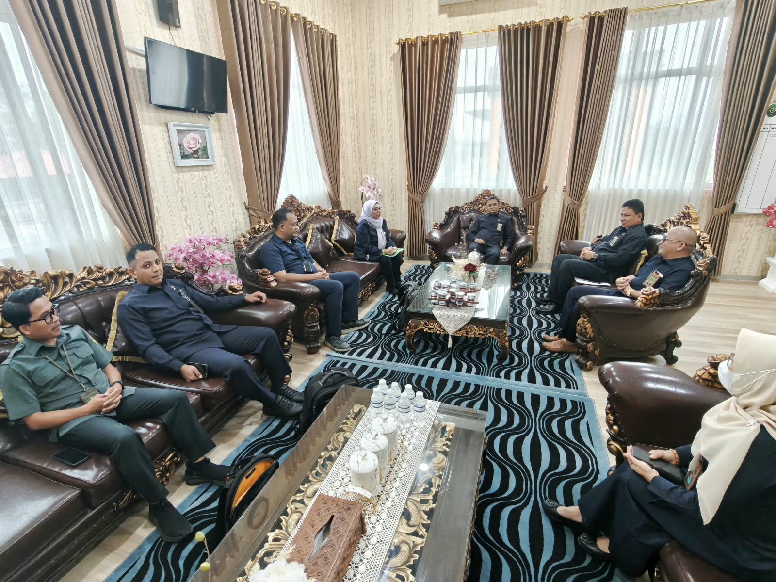 TIM EVALUATOR BAWAS MA RI LAKSANAKAN PENILAIAN SMAP TAHAP EVALUASI DI PENGADILAN AGAMA BATAM