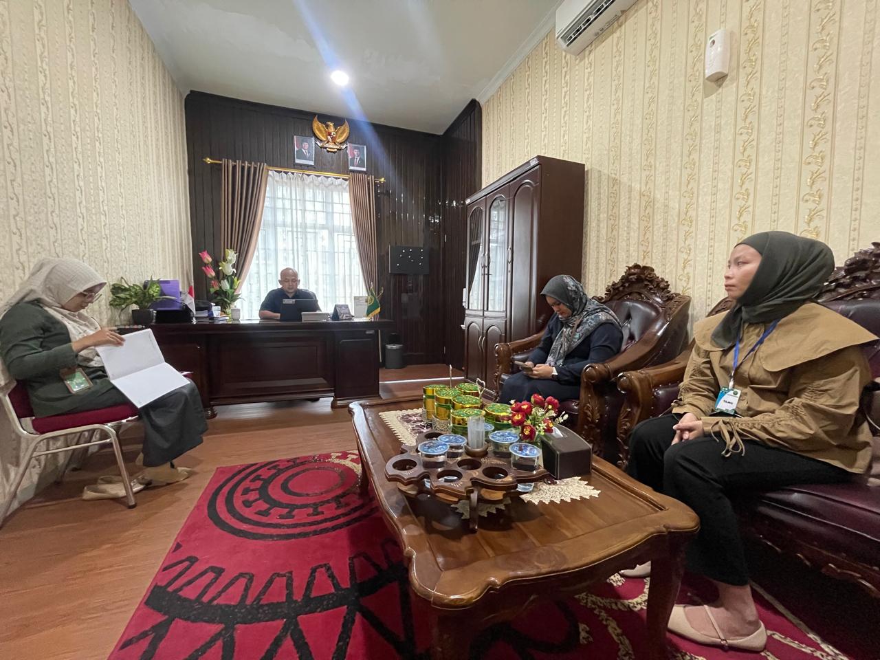 PA BATAM GELAR RAPAT MONITORING DAN EVALUASI JASA INTERNET BERSAMA PT EKA MAS MORA REPUBLIK